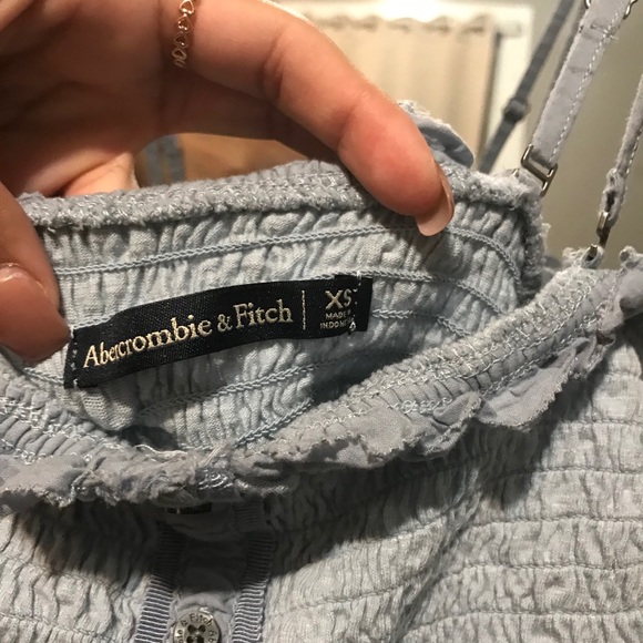 Top - Picture 2 of 2